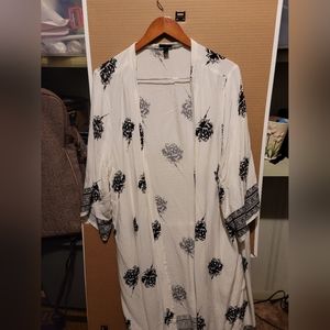 Torrid kimono